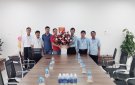 ĐOÀN LÃNH ĐẠO XÃ THĂM, CHÚC MỪNG MỘT SỐ DOANH NGHIỆP TRÊN ĐỊA BÀN NHÂN KỈ NIỆM NGÀY DOANH NHÂN VIỆT NAM