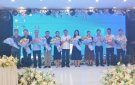 Lãnh đạo huyện Thọ Xuân chúc mừng ngày truyền thống các ngành
